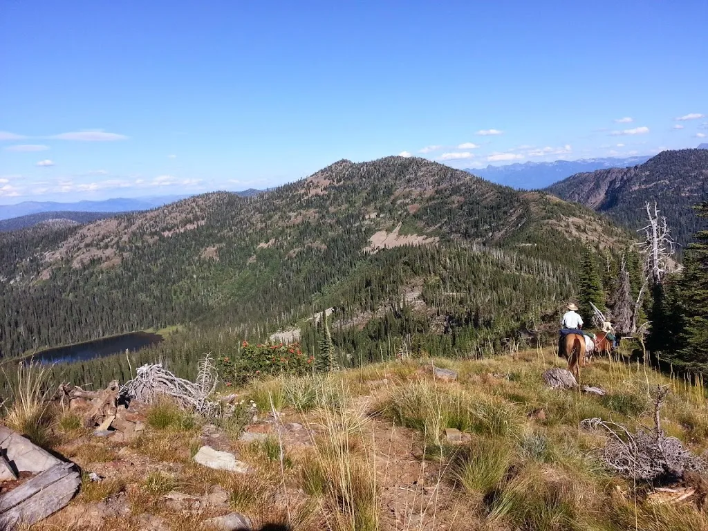 A Fall Ride on the Moose Mountain Trail