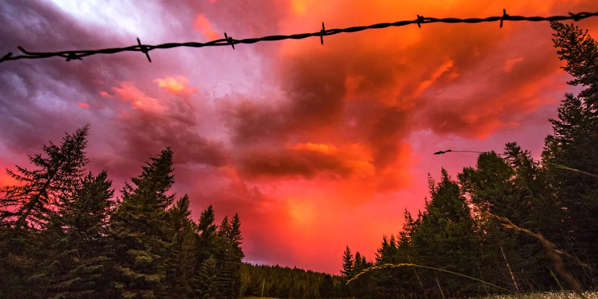 This fantastic thunderstorm came through and made for quite a color show!