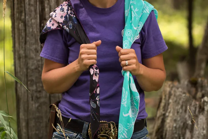 How to tie a wild rag - step one