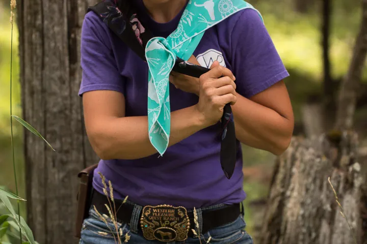 How to tie a wild rag - step four