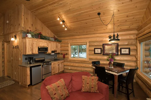 Western Pleasure Guest Ranch Meadow View Cabin